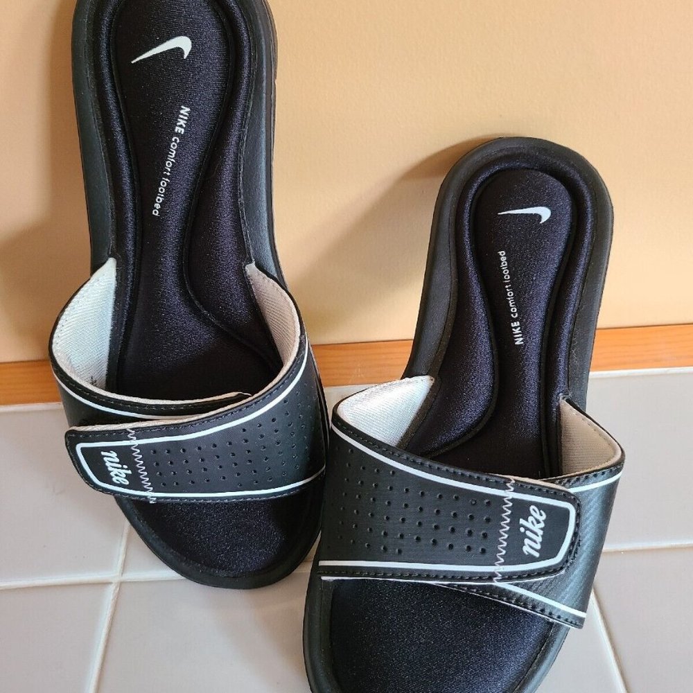 Nike Comfort Footbed Slides Sandals Flip Flops Women's Size 7 Black